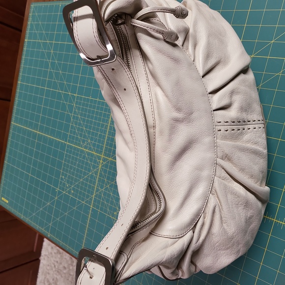 Cole Haan, bone colored leather bag. New condition. - Picture 3 of 7